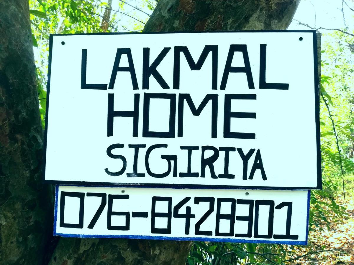 Lakmal Homestay Сигирия Екстериор снимка